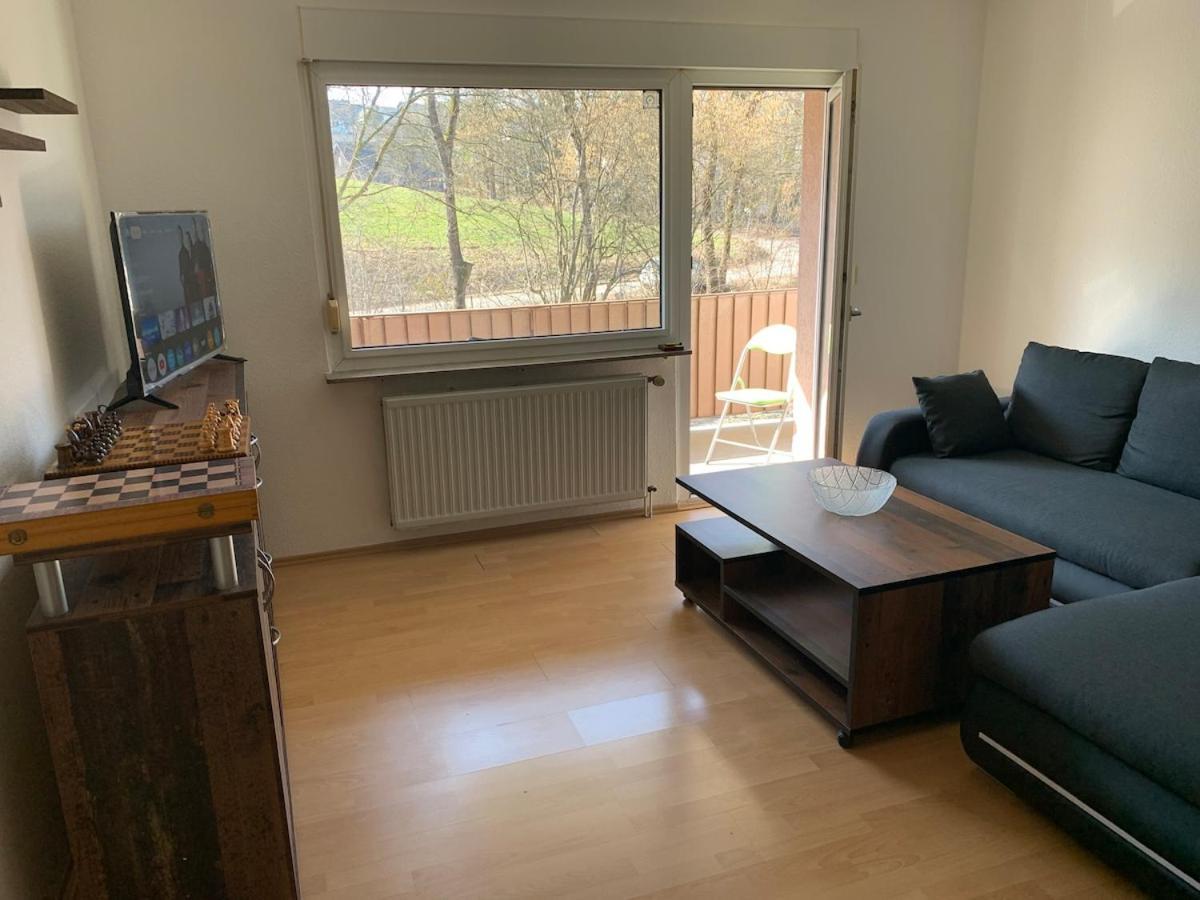 Kleine Wohnung In Оверат Экстерьер фото